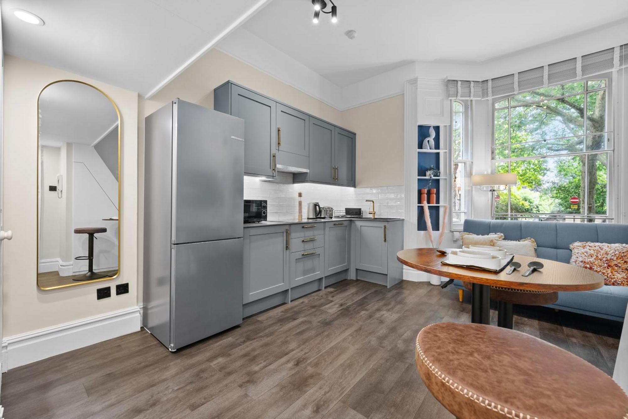 Vichy - The Hampstead Star | Prime Location Apartment London Exterior photo